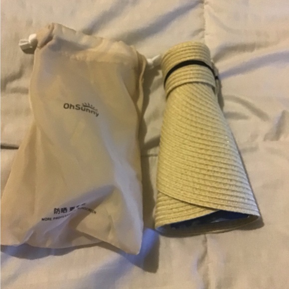 Oh Sunny tan foldable visor hat with carryon bag NWT - Picture 7 of 8